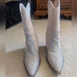 Embellished Pointed-Toe Western Boots - Blush Crystal